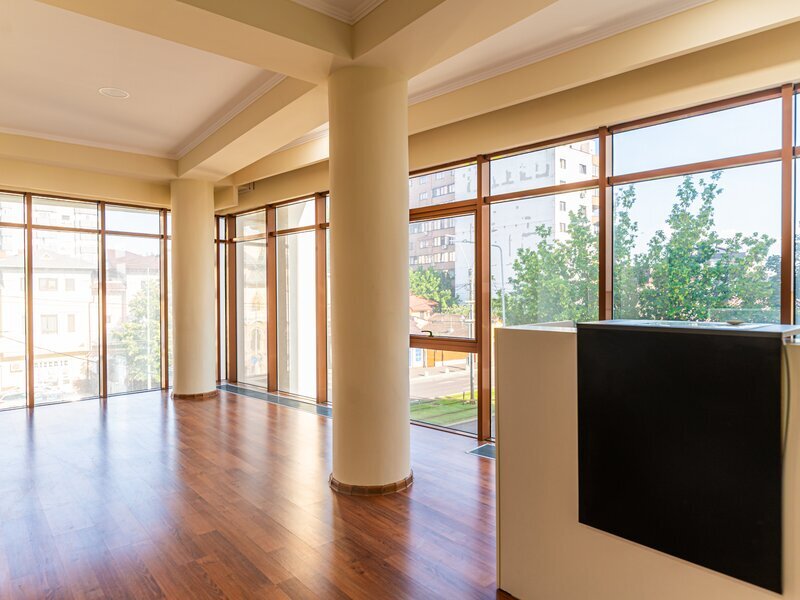 Eroii Revolutiei, metrou, de vanzare apartament 3 camere, finisat modern