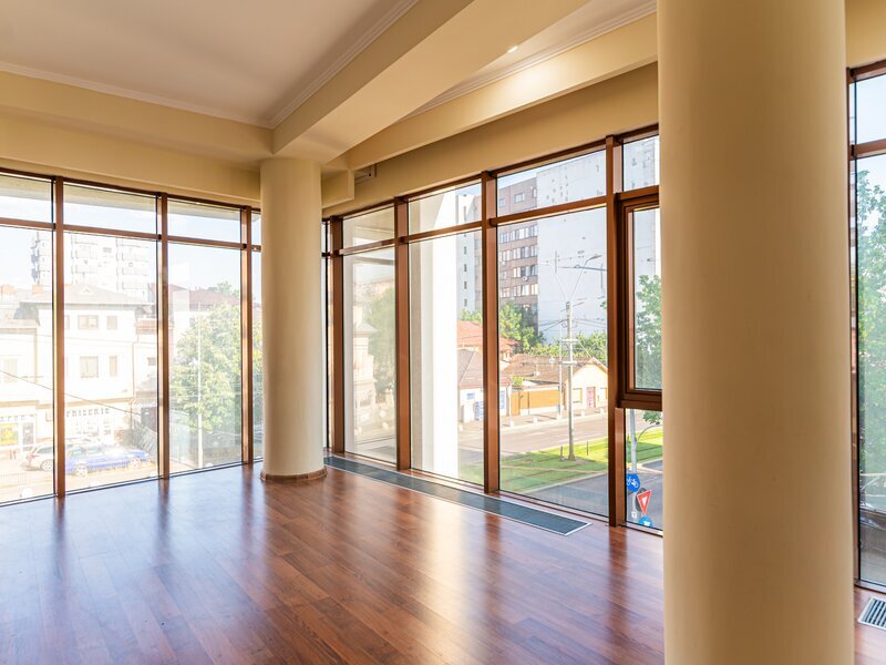 Eroii Revolutiei, metrou, de vanzare apartament 3 camere, finisat modern